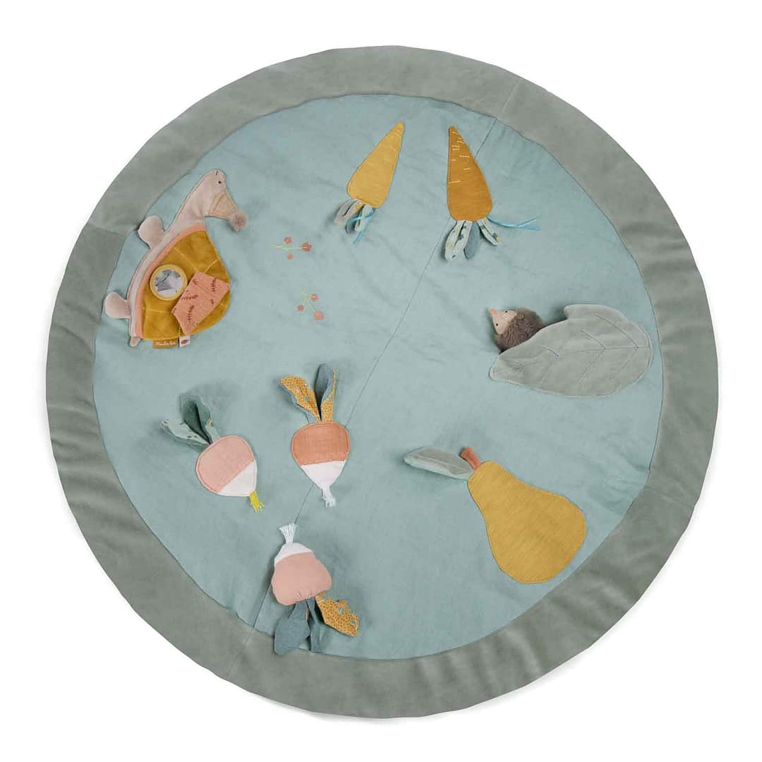 Trois Petits Lapins activity playmat