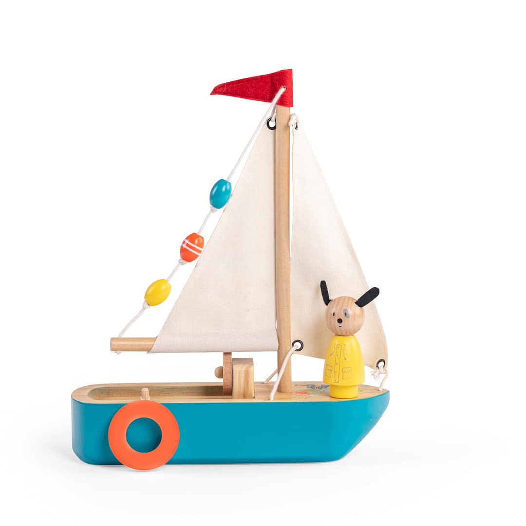 La Grande Famille wooden sail boat - Image 2
