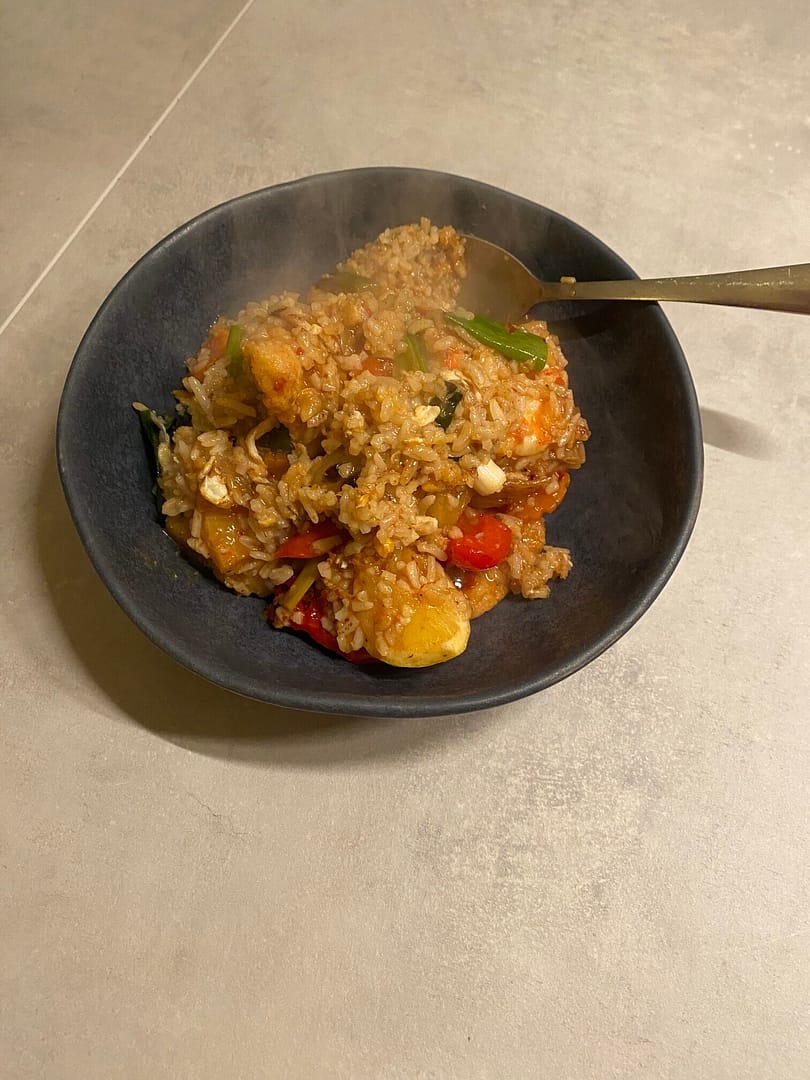 mad mamuang and royal fried rice (combination)